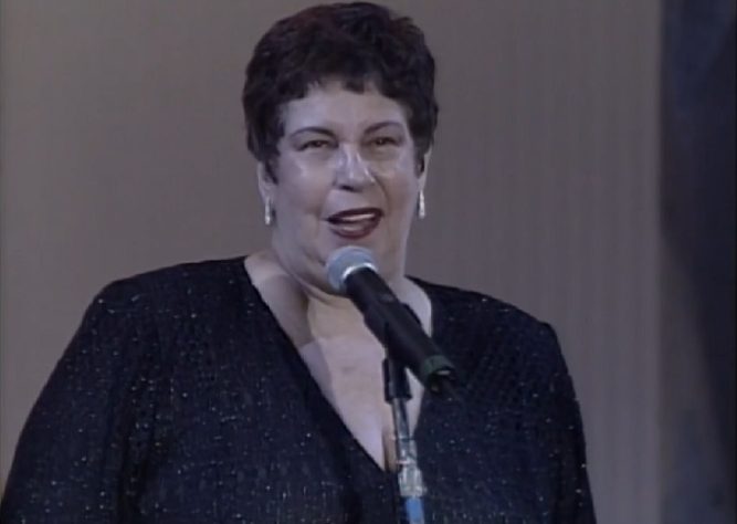 Nana Caymmi