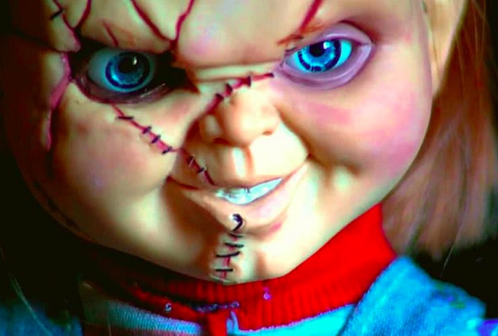 Chucky deixou um grande legado para o cinema de terror e até hoje serve de inspiração para novas franquias como "M3GAN" e "Annabelle".