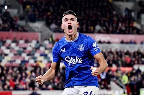 Fechado! Everton anuncia compra de Alcaraz, do Flamengo
