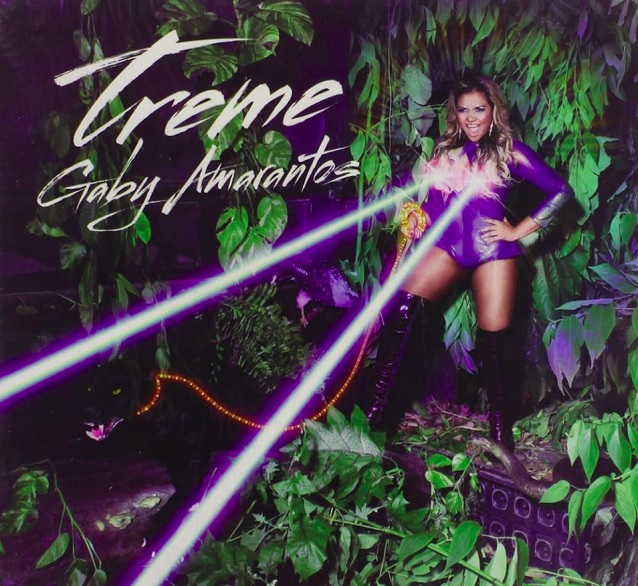 Em 2012, lançou seu primeiro álbum solo, "Treme", que trouxe sucessos como "Ex Mai Love" e "Xirley", além de participações de artistas como Dona Onete e Fernanda Takai.