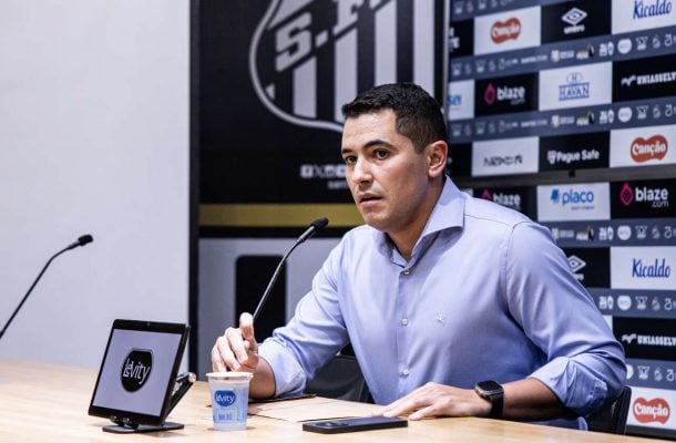 Agora é oficial: Pedro Martins deixa cargo de CEO do Santos