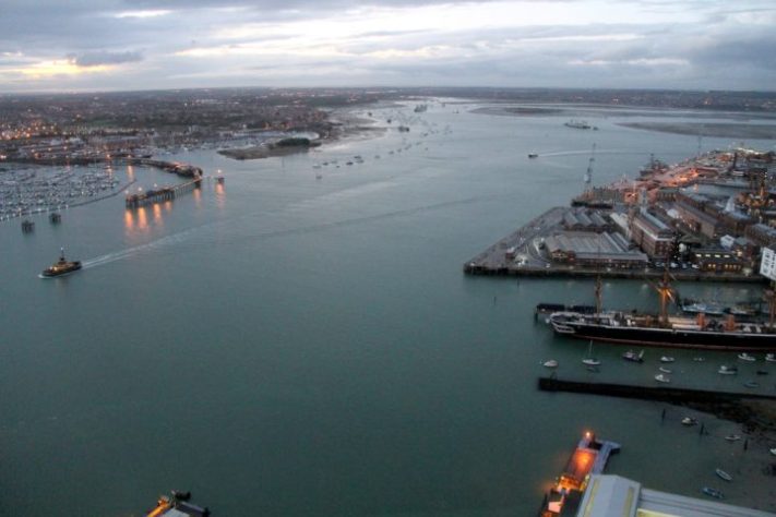 porto de Portsmouth, Reino Unido