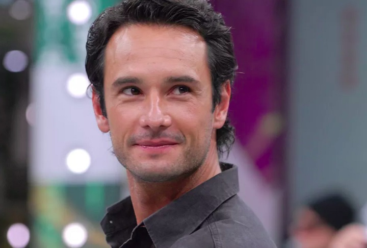 Outro projeto de Rodrigo Santoro é a série 