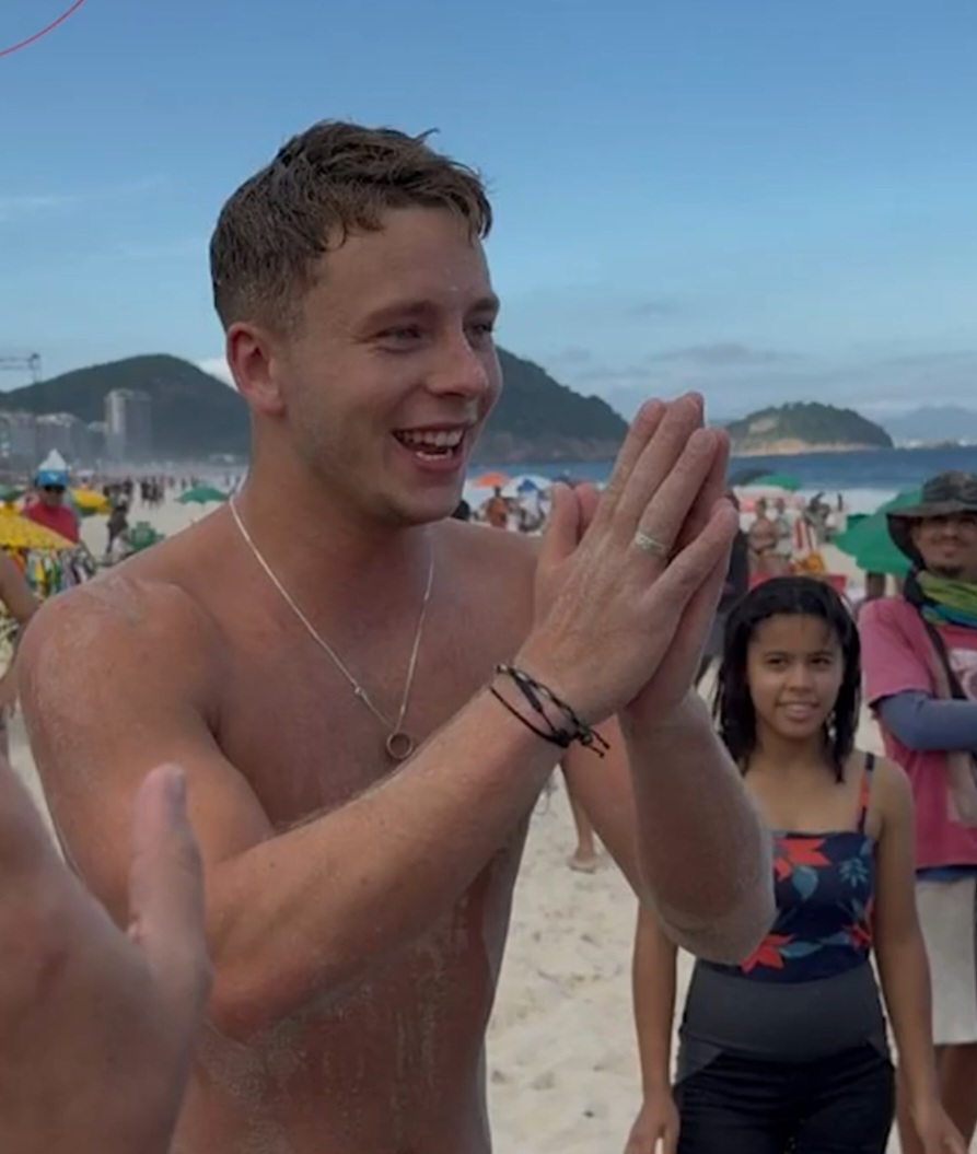 Foram momentos de tensão que, para muitos, eram inacreditáveis. Algo tragicômico . No fim, ficou tudo bem. Ele foi retirado são e salvo