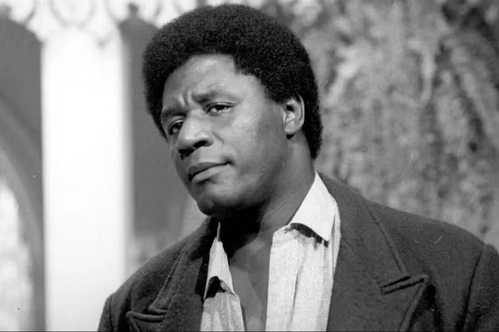 Na TV brasileira, Tony foi um dos primeiros a usar o cabelo "black power", símbolo de orgulho e resistência negra.