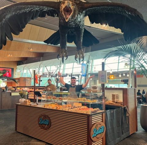 Estátua gigante de O Senhor dos Anéis é removida de aeroporto da Nova Zelândia