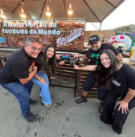 Evento em Juiz de Fora (MG) quebra o recorde mundial de maior porção do petisco do mundo