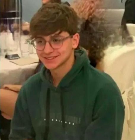 Matías Bottoni - Nadador argentino de 17 anos fica paraplégico após se chocar com outro atleta