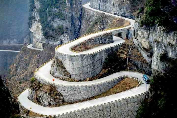 Estrada da Montanha Tianmen - 