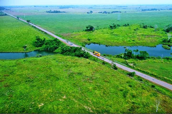 Essa linha abrange cerca de 6.200  km - Viagem de ônibus mais longa do mundo - Secom