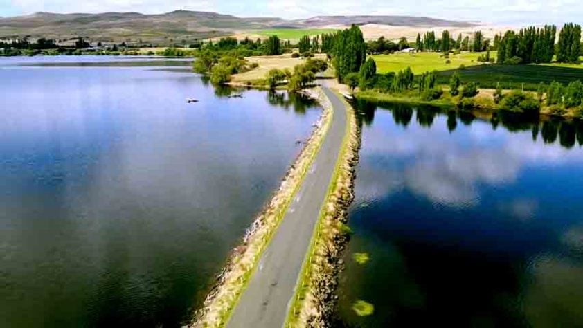 Com 14.500 km de extensão, a Highway 1 funciona como um anel viário - Maior estrada nacional do mundo - Reprodução do Youtube Camp Winnie Travelling Australia