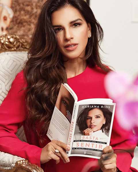 Após se submeter a um procedimento de congelamento de óvulos, ela revelou que sentiu fortes dores na barriga que a levaram a um hospital. 
