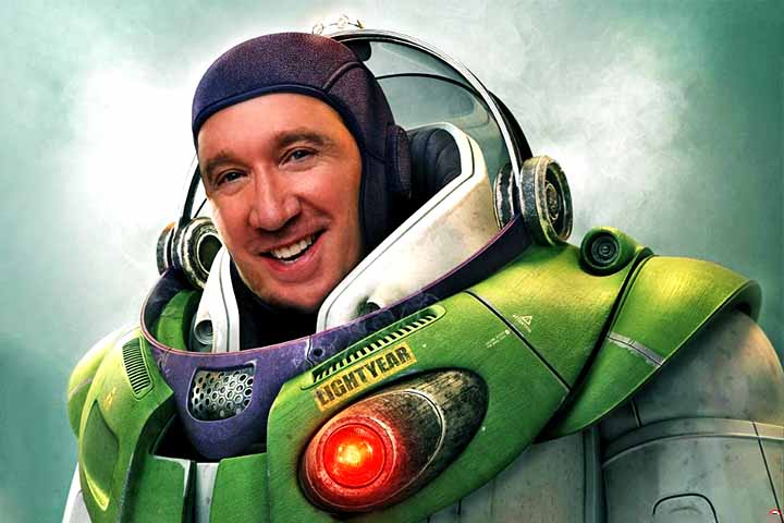 Tim Allen completou 72 anos no dia  13/07/2025. E no vasto currículo tem o personagem como um dos destaques. Buzz o popularizou mundialmente. 
Conheça a seguir a sua trajetória!
