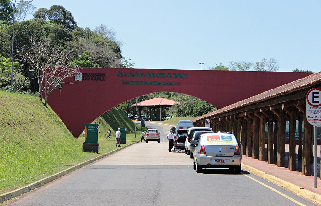 O Parque Nacional do Iguaçu é um dos principais monumentos do Brasil e, inclusive, parada recomendada a visitantes ilustres.