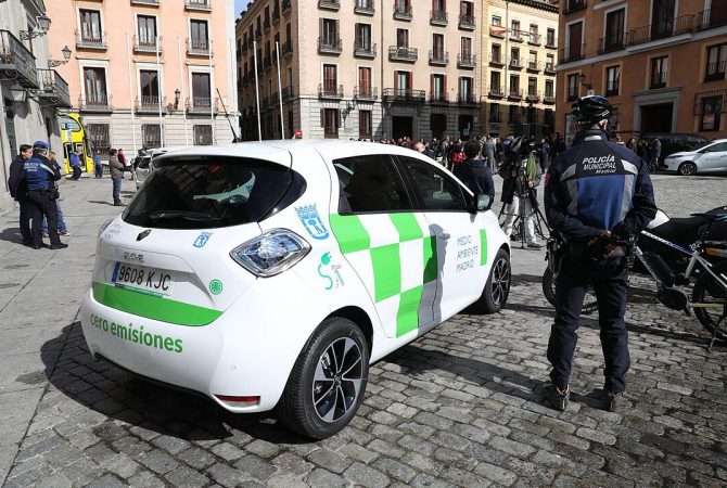 Deu polícia: restaurante chinês trocou patos por pombos em prato ‘chique’