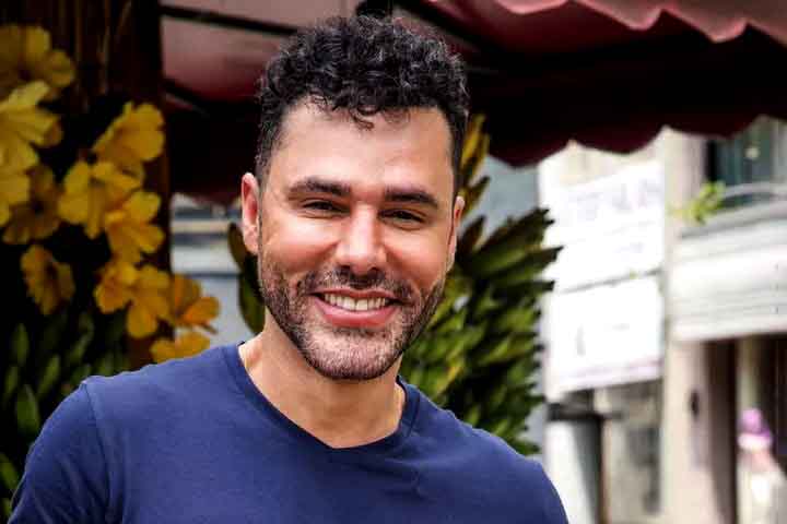 O humorista, afinal, vive um momento de destaque na carreira de duas décadas. Em entrevista recente ao GShow, o ator falou sobre os desafios do ofício. 

