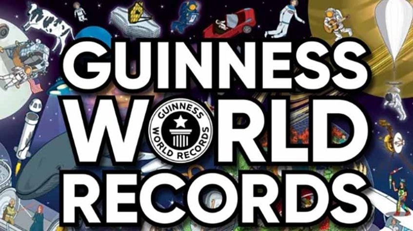 Desde 2016, esse trajeto detém o título de maior rota de ônibus do mundo no Guinness World Records - Viagem de ônibus mais longa do mundo - Reprodução Rede Social