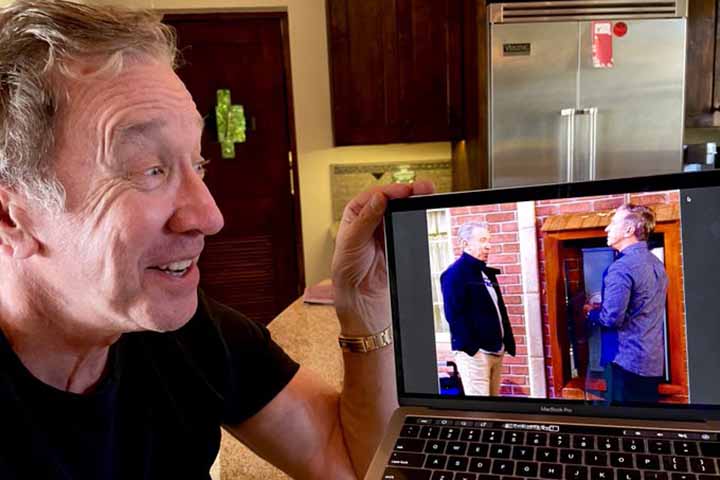 Porém, foi apenas em 1988 que o ator estreou no cinema, no filme “Tropical Snow”, do diretor colombiano Ciro Durán. Ele fez uma participação especial como um carregador de bagagem. 
