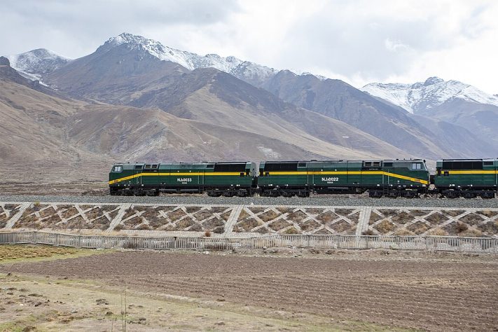 Qinghai–Tibet Railway, China