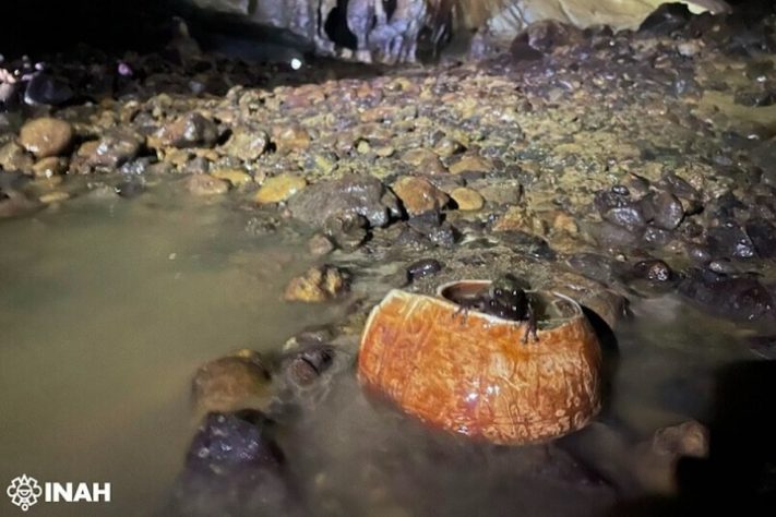 Pesquisadores encontram artefatos de 500 anos que pertenceram à civilização misteriosa no México