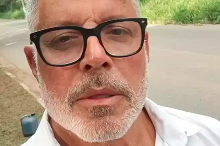 Frota alega ter encontrado irregularidades, como médicos dormindo no trabalho e falta de medicamentos. Em abril, ele foi obrigado a retirar um vídeo que expunha uma médica durante fiscalização.