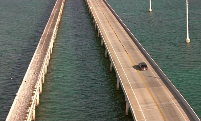 A Overseas Highway já foi destaque em comerciais, séries e filmes, como a saga "Velozes e Furiosos" e "True Lies", com Arnold Schwarzenegger.