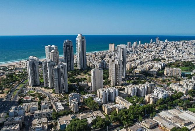 Históricas, turísticas e praianas: como são as cidades que têm sido afetadas na guerra Irã x Israel