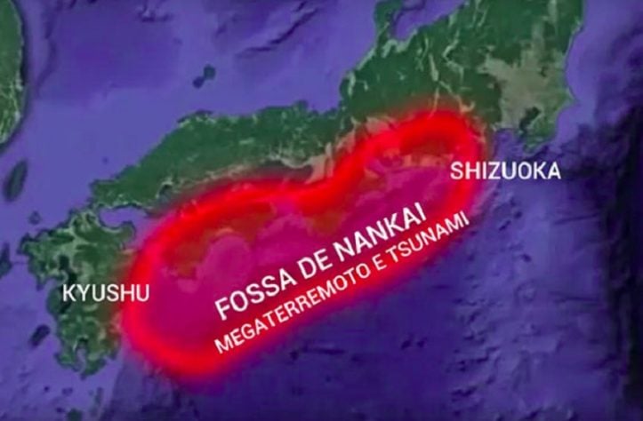 Fossa de Nankai, Japão
