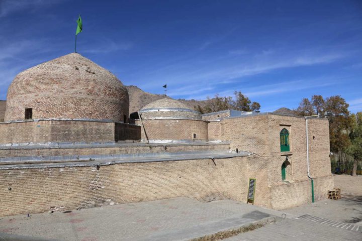 Hamadan, Irã: Erguida em torno de 3.000 a.C, é uma das cidades mais antigas do Irã e do mundo. Tem mais de 550 mil habitantes.