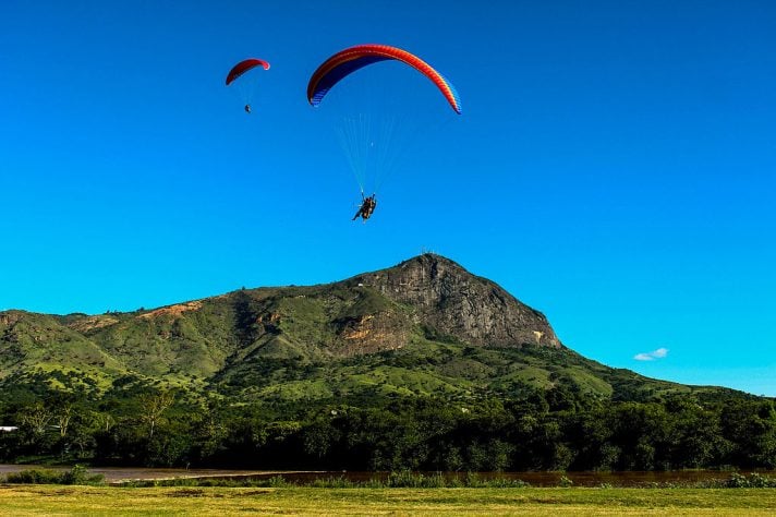Pico da Ibituruna (MG) - Governador Valadares