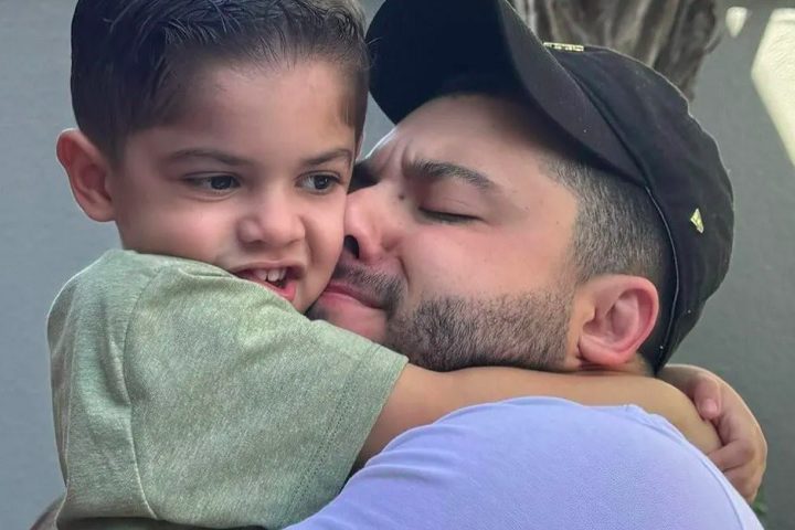 A decisão de Murilo Ruff foi massacrada por fãs da cantora nas redes sociais. Muitos seguidores citaram o fato de que o sertanejo continua mantendo contato constante com Léo.