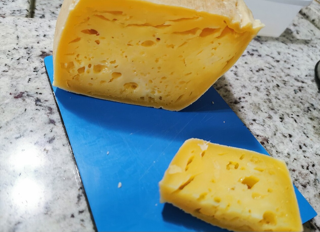 Também está presente em vegetais, lacticínios e sementes: feijão, lentilha, amendoim, castanha-do-pará, leites, queijo, iogurte, aveia, arroz integral e quinoa