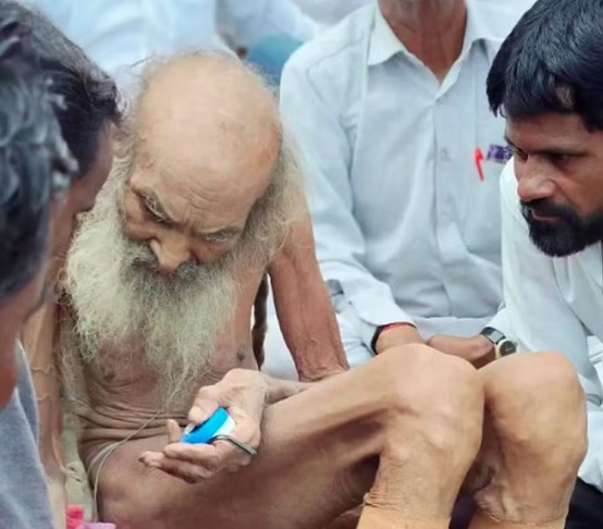 A fala gerou perplexidade e levantou inúmeras dúvidas, principalmente sobre como e por que ele teria permanecido  isolado em uma caverna.