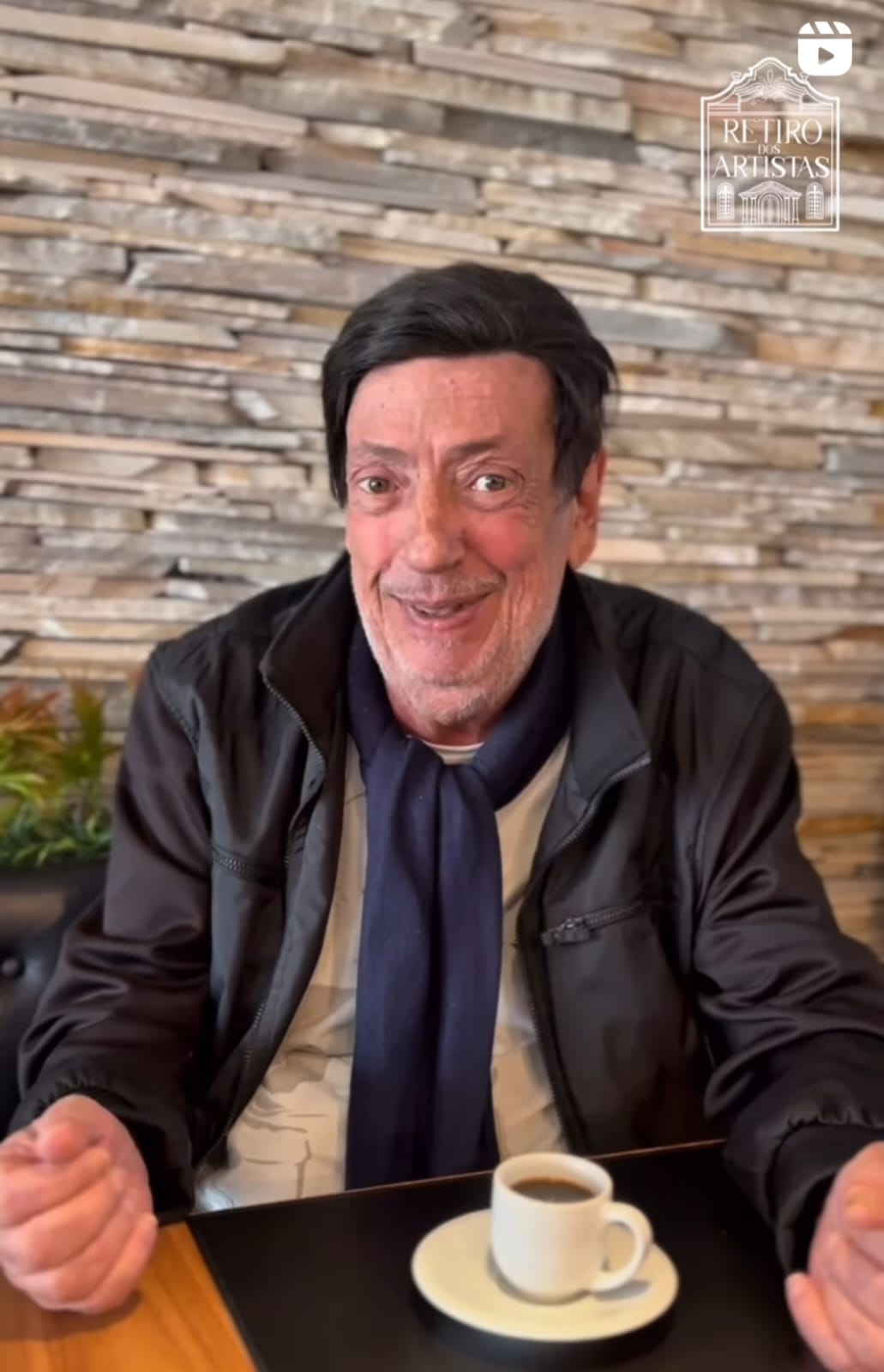 Marcos Oliveira, o eterno “Beiçola”, recebe presente após pedido viral nas redes