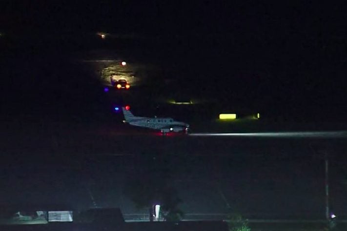Apresentadora Lívia Andrade vive momentos de tensão durante voo de avião