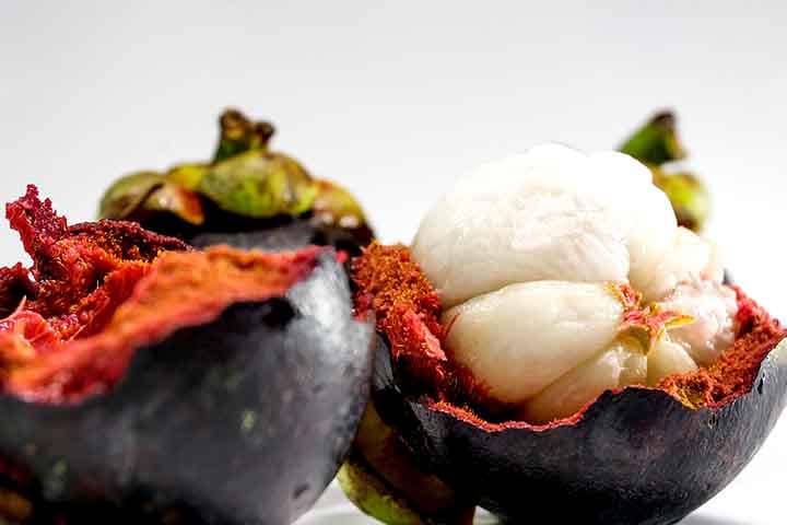 Mangostão (Garcinia mangostana) fruta - Imagem de Fathima Shanas por Pixabay
