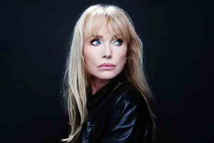 Perfil da atriz Rebecca De Mornay