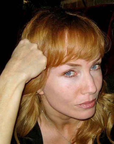 Perfil da atriz Rebecca De Mornay