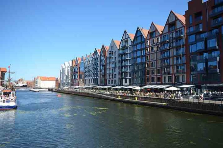 Gdansk, Polônia - Lápide de cavaleiro medieval é descoberta em Gdansk, na Polônia - Imagem de Silviu on the street por Pixabay