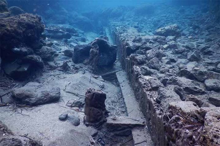 Aenaria, Cidade submersa da Itália