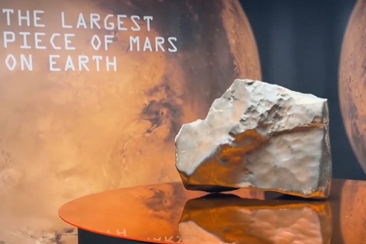Maior fragmento de Marte já recuperado vai a leilão nos EUA; veja valor