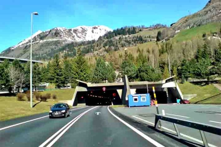 Túnel São Gotardo, na SuíçaThe - Rogfast, O novo Túnel subaquático da Noruega será o mairo e mais profundo do mundo - Divulgação