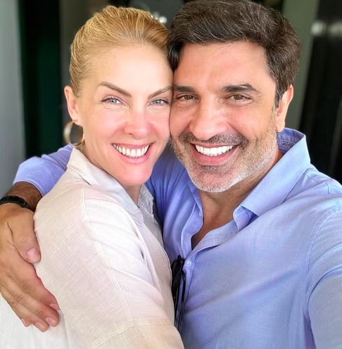 Ela e Edu era amigos hÃ¡ mais de 20 anos e assumiram o relacionamento em marÃ§o de 2024, ficando noivos trÃªs meses depois.-ReproduÃ§Ã£o/Instagram


