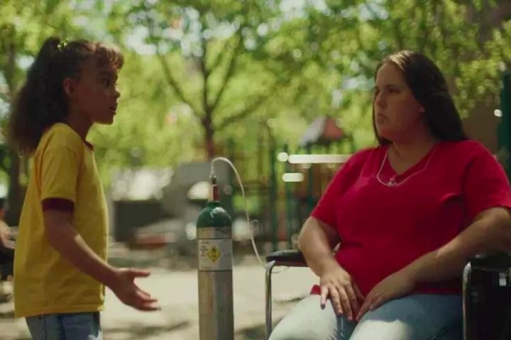 Gabriela interpreta uma jovem neurodivergente no filme independente "Brownsville Bred", exibido em 31 de maio no Los Angeles Latino Film Festival. 