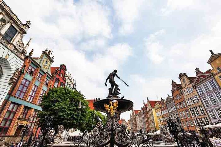 Gdansk, Polônia (Fonte de Netuno ) - Lápide de cavaleiro medieval é descoberta em Gdansk, na Polônia - Diego Delso /Wikimédia Commons