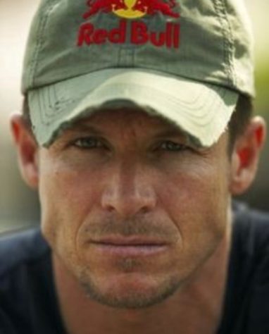 Felix Baumgartner, paraquedista famoso morre em acidente de parapente