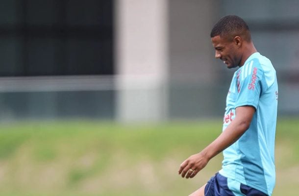 Flamengo tenta recuperar De la Cruz para sequência de jogos