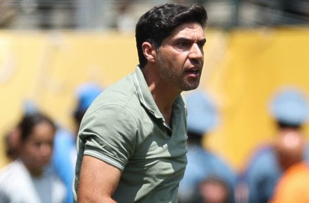 Abel é absolvido e fica livre para comandar o Palmeiras no retorno do Brasileirão