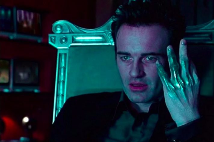 Ator Julian McMahon em Quarteto Fantástico