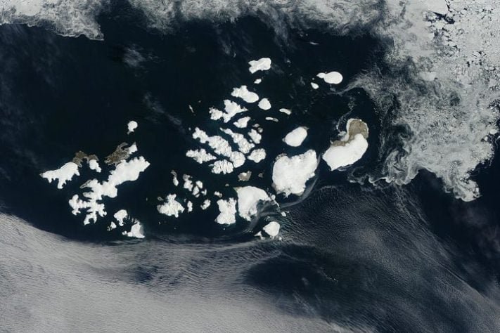 Terra de Francisco José — Ilha Wilczek, Rússia — NASA